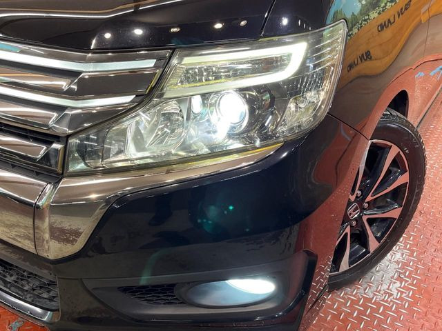 �yHID�w�b�h���C�g�z���ɖ��邭�O�����Ƃ炵�Ă����̂ŁA���V����Ԃ̑��s�������E�ǍD�ň��S���Ă���肢�������܂��B