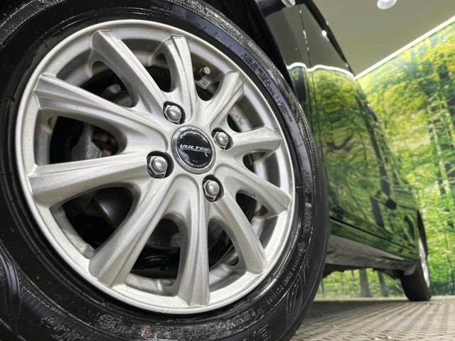 �y13�C���`�A���~�z�C�[���z�O�ςɃ}�b�`�����A���~�z�C�[���𑕒����Ă���܂��B�e��A���~�z�C�[����A�X�^�b�h���X�^�C�����戵�����Ă���܂��B���񂲑��k����������