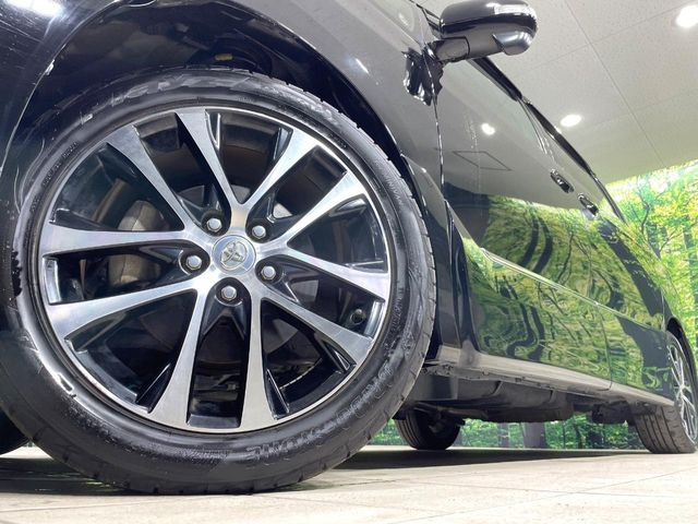 �y����18�C���`�A���~�z�C�[���z�O�ςɃ}�b�`���������A���~�z�C�[���𑕒����Ă���܂��B�e��ЊO�A���~�z�C�[����A�X�^�b�h���X�^�C�����戵�����Ă���܂��B���񂲑��k����������