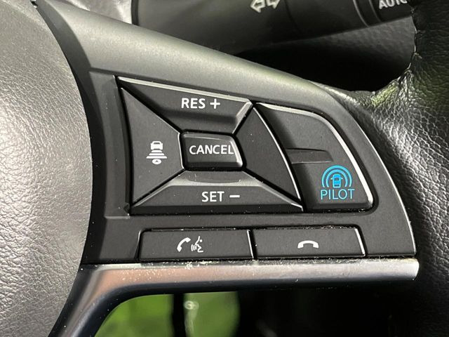 �y�v���p�C���b�g�z�������H�ł̒��������s���y��!!�a�؎��Ə��񑖍s�̃V�[���ŁA�A�N�Z���E�u���[�L�E�X�e�A�����O�������Ő��䂵�A�������^�]�̕��S���y�����Ă���܂���