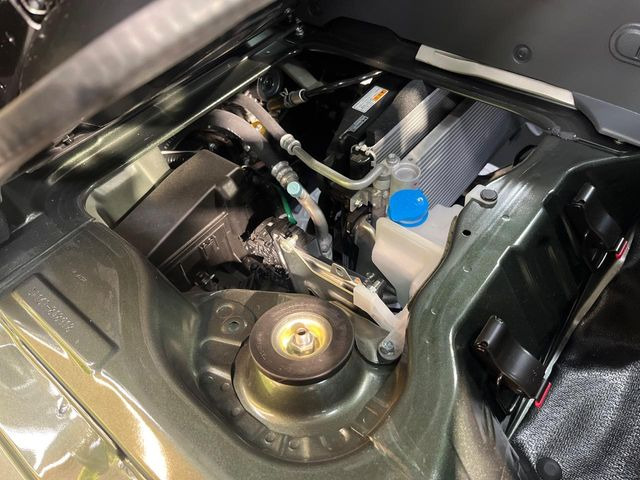 親切・丁寧な専門メカニックスタッフが応対!・車検・点検整備・事故等の修理などアフターサービスも安心。お車のカスタマイズもネクステージのサービススタッフまでご相談ください!