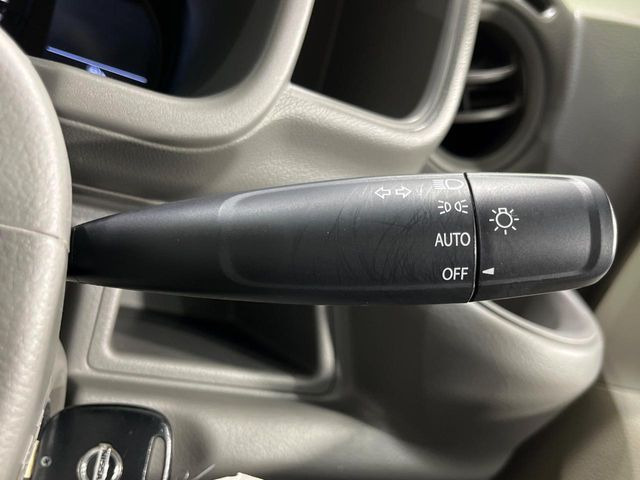 �y�I�[�g���C�g�z����̖��邳�ɉ����Ď����Ńw�b�h���C�g�̓_���E�������ł���@�\�ł�!���C�g�̕t���Y��E�����Y��Ȃǂ������Ȃ�A�J�̓���[���̑��s�����S!�g���l���ʉߎ����֗��ł��ˁ�