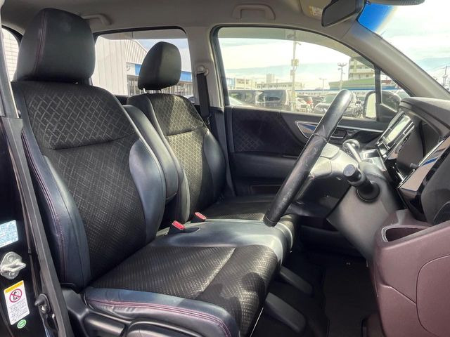 �^�]�ȃV�[�g���͎g�p�������Ȃ��A�ǍD�ȏ�ԂƂȂ��Ă��܂��B���J�Ɏg���Ă������Ƃ��悭�킩��܂��ˁB