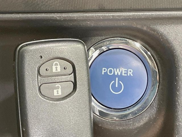 �y�X�}�[�g�L�[�z�J�o����|�P�b�g�ɓ��ꂽ�܂܂ł��h�A�̎{���E�������\�ȃX�}�[�g�L�[�𑕔��B�G���W���̃I���E�I�t�����J�M�����o���K�v����������Ƃ��Ă��֗��ł���