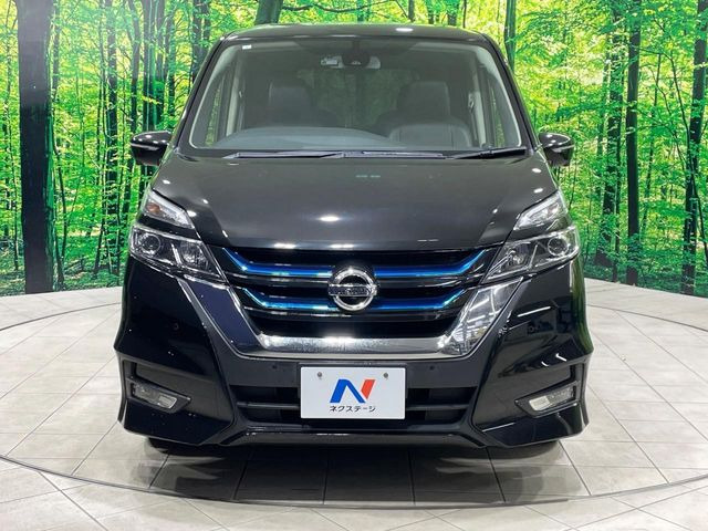 ��D�]�𒸂��Ă���܂��{�f�B�̒e�X�v���b�V���R�[�g���D�]��t���B�ʏ�̃K���X�R�[�g�ƈقȂ�A�ϋv�N��6�N�̖��@���K���X�R�[�e�B���O���A�{�f�B���L���C�ȏ�Ԃɕۂ��Ă���܂��B