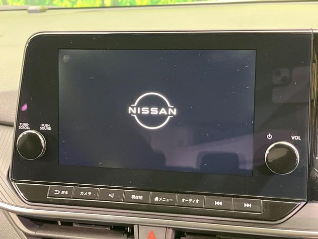 �y���[�J�[�����i�r�z�C���e���A�ɗn�����ރX�^�C���b�V���ȁu��p�݌v�v���[�J�[�i�r�𑕔��􎋔F���⑀�쐫�ȂǊ�{���\�ɂ��D��A���㎿�ȃJ�[���C�t�����y���݂��������܂��B