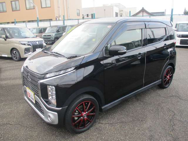 eKクロスT プレミアム 4WD