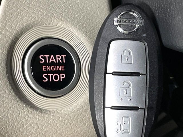 �y�C���e���W�F���g�L�[�z�J�o����|�P�b�g�ɓ��ꂽ�܂܂ł��h�A�̎{���E�������\�ȃX�}�[�g�L�[�𑕔��B�G���W���̃I���E�I�t�����J�M�����o���K�v����������Ƃ��Ă��֗��ł���