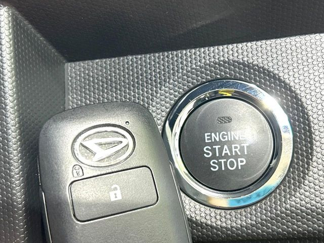 �y�L�[�t���[�V�X�e���z�J�o����|�P�b�g�ɓ��ꂽ�܂܂ł��h�A�̎{���E�������\�ȃX�}�[�g�L�[�𑕔��B�G���W���̃I���E�I�t�����J�M�����o���K�v����������Ƃ��Ă��֗��ł���