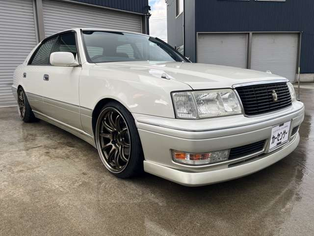 クラウン3.0 ロイヤルサルーン