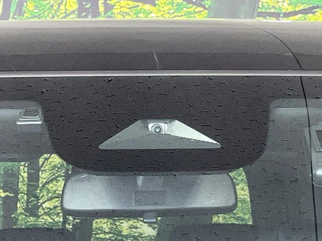 �y�z���_�Z���V���O�z���s���ɑO���̎ԗ�����F�����A�Փ˂������Ȏ��͌x��ƃu���[�L�ŏՓˉ���Ɣ�Q�y�����A�V�X�g�B�����S�Ƀh���C�u�����y���݂��������܂��B