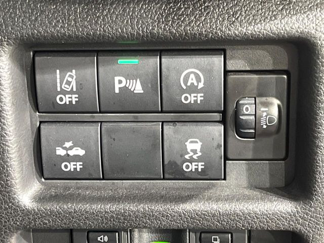 �y�X�Y�L �Z�[�t�e�B�T�|�[�g�z���s���ɑO���̎ԗ�����F�����A�Փ˂������Ȏ��͌x��ƃu���[�L�ŏՓˉ���Ɣ�Q�y�����A�V�X�g�B�����S�Ƀh���C�u�����y���݂��������܂��B