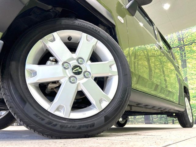 �y����15�C���`�A���~�z�C�[���z�O�ςɃ}�b�`���������A���~�z�C�[���𑕒����Ă���܂��B�e��ЊO�A���~�z�C�[����A�X�^�b�h���X�^�C�����戵�����Ă���܂��B���񂲑��k����������