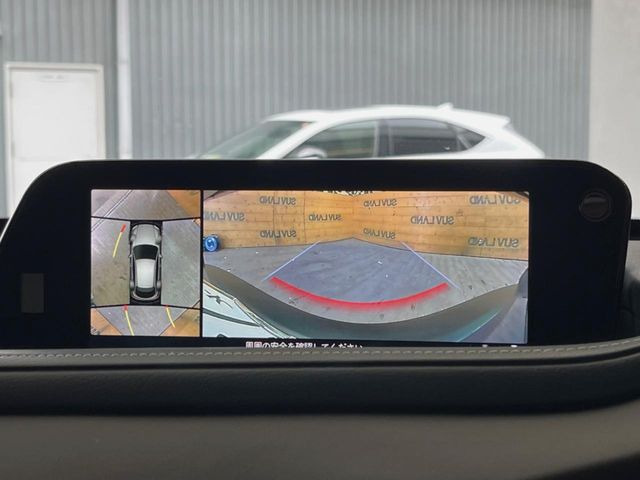 �y360&deg;�r���[���j�^�[�z��p�̃J�����ɂ��A�ォ�猩���낵���悤�Ȏ��_��360�x�N���}�̎��͂��m�F���邱�Ƃ��ł��܂������p�������m�F���₷���A�����ꏊ�ł̐؂�Ԃ��⒓�Ԃ��X���[�Y�ɍs���܂��B