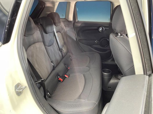 ���㕔���Ȃ��C�ɂȂ�悤�ȃL�Y�E�����ւ��蓙�A�傫�ȃ_���[�W�͂Ȃ��A�ǍD�ȏ�Ԃł��B