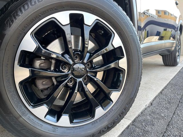 ������17�C���`�A���~�z�C�[��:�A���ԂȂ�ł͂̑�z����������x����z�C�[���Ƒ����ł�!���{�Ԃ̑���Ɋ���Ă�����ɂ����Б̊����Ē��������قǁA�������x���ł܂Ƃ܂��Ă��܂�!