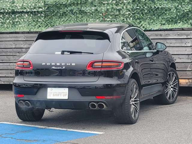 ���X�ł͂��q�l�̗���ɗ����čl�������ɁA1�l1�l�̂��q�l�ɑ΂��^���ɂ��Ή��������܂��B