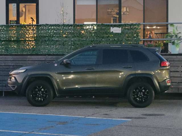 ���Ђ̓��T�C�N�����Ƃ��s���Ă���܂��B�Â��Ȃ������Ԃ�̏�Ԃ⎖�̌���Ԃ�s���ԂȂǂȂ�ł����悢�����܂��B�ǂ�Ȏԗ���������߂������k���������B