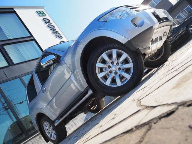 ���Ԃ̏�ԂŋC�ɂȂ镔�����������܂�����A���[���ɂČf�ڒ��ȊO�̉摜�⓮��������肷�邱�Ƃ��\�ł�!�J�[�Z���T�[�o�R�ɂĂ��₢���킹�������A���ڃ��[��:world_clovercars@yahoo.co.jp�܂ł��A����������