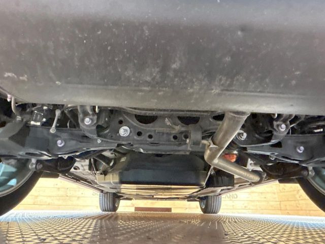 ����肪���ꂢ�Ȃ����ɁA�h�K���H�̎{�H���I�X�X���B�~��n��͂������A���ݕ��ɂ��Z���̕���A��Ń}�����E�E�B���^�[�X�|�[�c���������ɂ��D�]���������Ă���܂��B