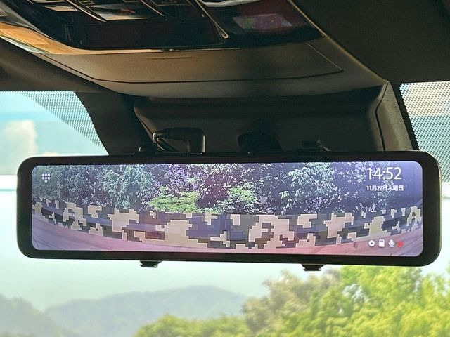 �y�f�W�^���C���i�[�~���[�z��Ȃ̑傫�ȉו��⓯��҂Ō�����m�F���Â炢���ł����S!�J�������B�e�����ԗ�����̉f�������[���~���[���ɕ\���B�N���A�Ȏ��E�ŏ󋵂̊m�F���\�ł�!