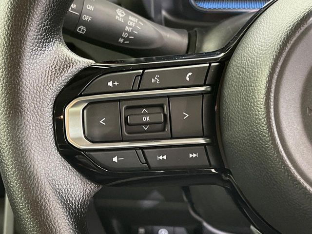 �y�X�e�A�����O�X�C�b�`�z�^�]���A�O������ڐ������炷���ƂȂ��A�I�[�f�B�I���̑��삪�\�ȕ֗��@�\!���S&���K�ȃh���C�u�����o���Ă���܂���