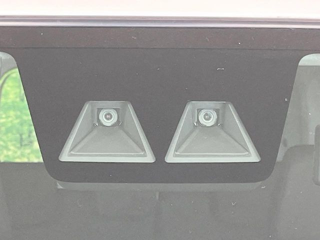 �y�X�}�[�g�A�V�X�g�z���s���ɑO���̎ԗ�����F�����A�Փ˂������Ȏ��͌x��ƃu���[�L�ŏՓˉ���Ɣ�Q�y�����A�V�X�g�B�����S�Ƀh���C�u�����y���݂��������܂��B