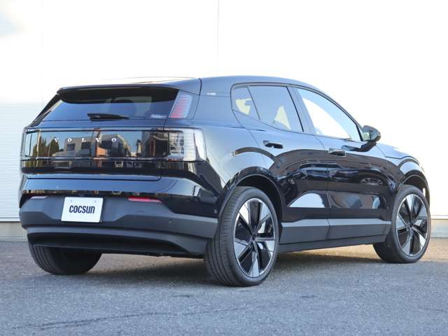 �G���W���I�C���̓t�����X��MOTUL(���`���[��)���g�p���Ă��܂��B�V���{���{�e���f���ɓK������قȂ�S�x�̃I�C�������p�ӂ��Ă��܂��B