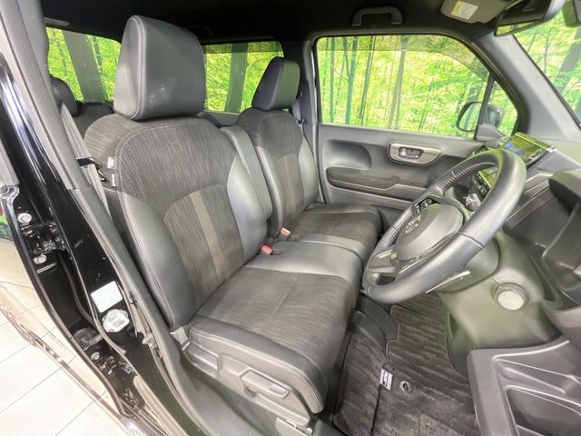 �y�n�[�t���U�[�V�[�g�z�������ƍ���S�n�𗼗������l�C�̃V�[�g���w�ʁE���ʂ̃t�@�u���b�N�f�ނ́A�ʋC���̗ǂ��⊊��ɂ����ɗD��Ă��܂��B�C���╞���ɍ��E���ꂸ���K�ɂ���肢�������܂��B