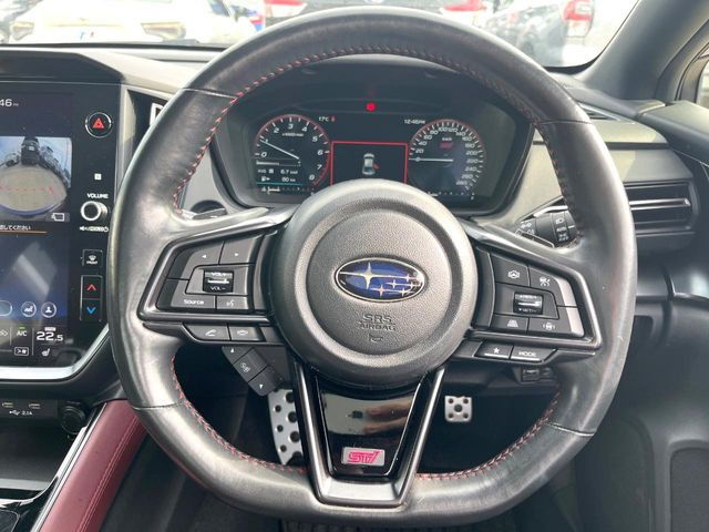 �y�����v�����X�e�A�����O�z�㎿�Ȋv���g�p���邱�ƂŁA��ɂ����������݂ƂĂ��^�]���₷���n���h���ł���