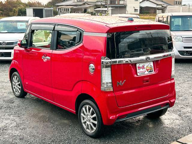 ���X�ł͌y�����Ԃ��畁�ʎԂ܂ŕ��L���I�[�����[�J�[�̎Ԏ�E�F�E�O���[�h��L�x�ɑ����Ă���܂��B