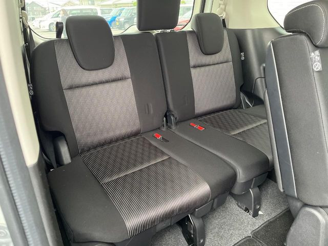 3��ڃV�[�g�͂�������ԗǍD����l�ł��������ƍ����Ē����܂��̂ŁA��l���ł̂��o���������N���N�ł��􂲉Ƒ��ŁA�C�̒m�ꂽ���ԂŁA�h���C�u�ɍs���̂��y���݂ł��ˁ�