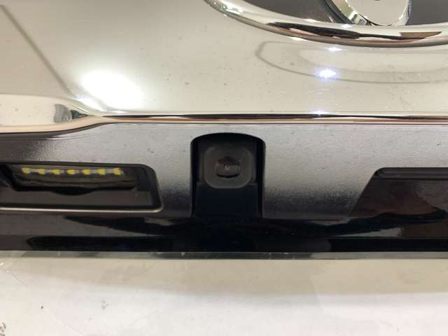 �o�b�N�J�����t��!!