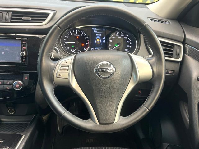 �y�����v�����X�e�A�����O�z�㎿�Ȋv���g�p���邱�ƂŁA��ɂ����������݂ƂĂ��^�]���₷���n���h���ł���