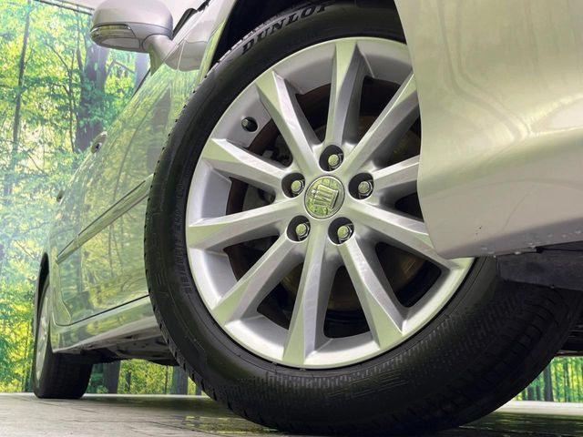 �y����17�C���`�A���~�z�C�[���z�O�ςɃ}�b�`���������A���~�z�C�[���𑕒����Ă���܂��B�e��ЊO�A���~�z�C�[����A�X�^�b�h���X�^�C�����戵�����Ă���܂��B���񂲑��k����������