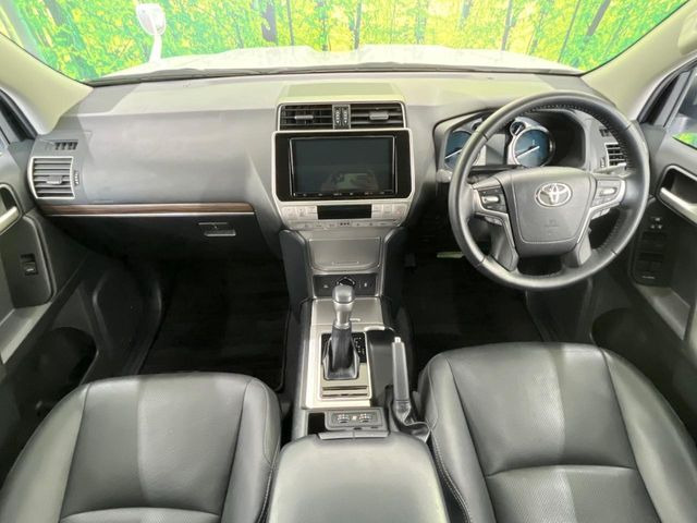 グループ総在庫数約30,000台!!全国の系列店からメーカー・車種問わずご紹介出来るので、あなたにピッタリのお車が見つかるはずです♪まずはお問い合わせ下さい☆