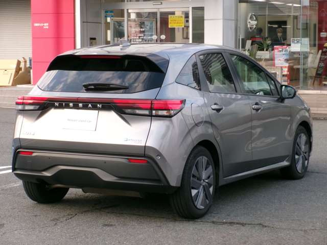 ノート1.2 X FOUR 4WD