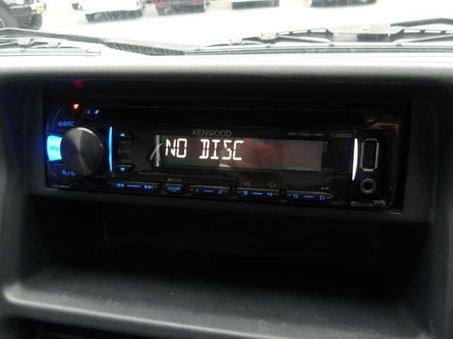 �h���C�u���y���܂��Ă����CD�I�[�f�B�I!���C�ɓ����CD���Đ����A�S�n�悢���y�ɕ�܂�Ȃ�����K�ȗ������y���݂��������܂���