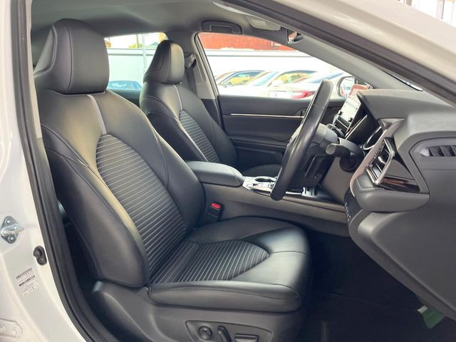 �y�n�[�t���U�[�V�[�g�z�������ƍ���S�n�𗼗������l�C�̃V�[�g���w�ʁE���ʂ̃t�@�u���b�N�f�ނ́A�ʋC���̗ǂ��⊊��ɂ����ɗD��Ă��܂��B�C���╞���ɍ��E���ꂸ���K�ɂ���肢�������܂��B