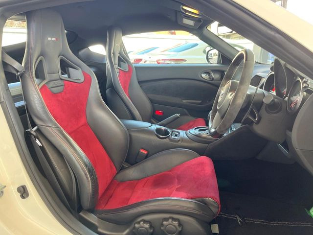 �y�n�[�t���U�[�V�[�g�z�������ƍ���S�n�𗼗������l�C�̃V�[�g���w�ʁE���ʂ̃t�@�u���b�N�f�ނ́A�ʋC���̗ǂ��⊊��ɂ����ɗD��Ă��܂��B�C���╞���ɍ��E���ꂸ���K�ɂ���肢�������܂��B