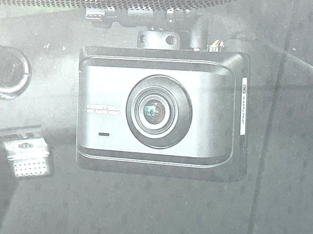 �y�h���C�u���R�[�_�[�z���S�E���S�ȃJ�[���C�t�ɕK�{�̃h���C�u���R�[�_�[�𑕔�!���s���͂������A������^�]�⎖�̂ɑ��������ۂ̏󋵂��f���ŋL�^���A����̃��X�N�ɔ����܂��B