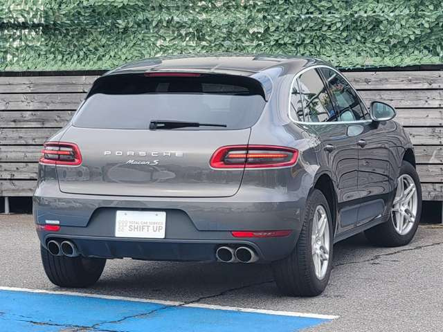 ���X�ł͂��q�l�̗���ɗ����čl�������ɁA1�l1�l�̂��q�l�ɑ΂��^���ɂ��Ή��������܂��B