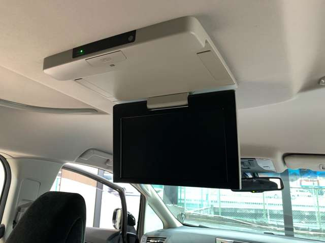 ������ȃ��j�^�[�t��!!