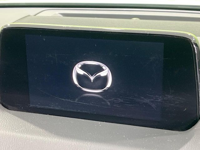 �y���[�J�[�����i�r�z�C���e���A�ɗn�����ރX�^�C���b�V���ȁu��p�݌v�v���[�J�[�i�r�𑕔��􎋔F���⑀�쐫�ȂǊ�{���\�ɂ��D��A���㎿�ȃJ�[���C�t�����y���݂��������܂��B