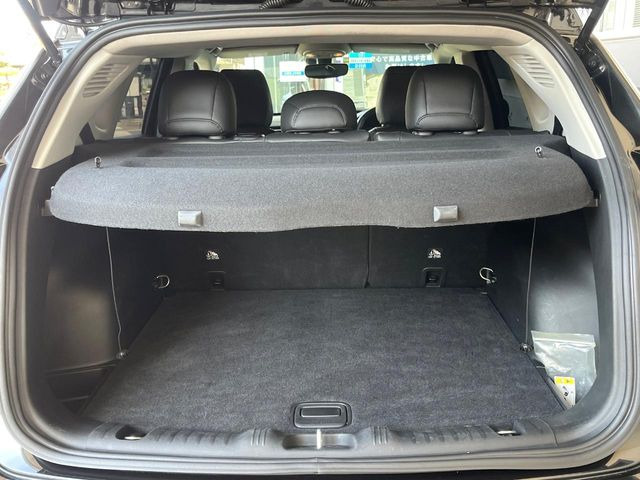 ���g�����N���[��:����L������e�X�y�[�X!���ꂾ���̍L��������΂��������⃌�W���[�Ȃǂɂ��œK�ł�!�g�p�������Ȃ����ꂢ�ȏ�Ԃ��ێ����Ă���܂��B