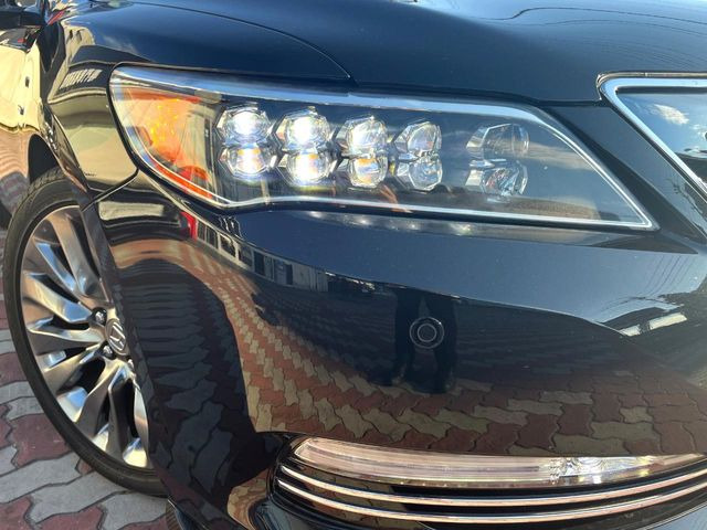 �yLED�w�b�h���C�g�z���V����ԑ��s�����ǍD�Ȏ��E���m�ۂ����S���ĉ^�]�ł��鍂�P�xLED�w�b�h���C�g�𑕔�!�_�����x�������A����d�͂��}�����Ă��܂��B