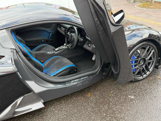 �y�I�v�V�����z�A���J���^�[���J�[�{���C���e���A�p�b�P�[�W�B