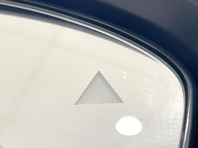 �y������p���m�z���s���A�h�A�~���[�̎��p�ɂȂ�₷���ӏ��Ɍ㑱�Ԃ��ڋ߂���ƃT�C�h�~���[�t�߂Ɍx����\���A�h���C�o�[�ɒ��ӊ��N�����Ă���܂��B