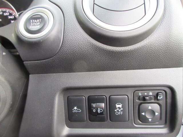 �Փˌy������E������h�~�Ȃǈ��S�x���@�\���t���Ă��܂���