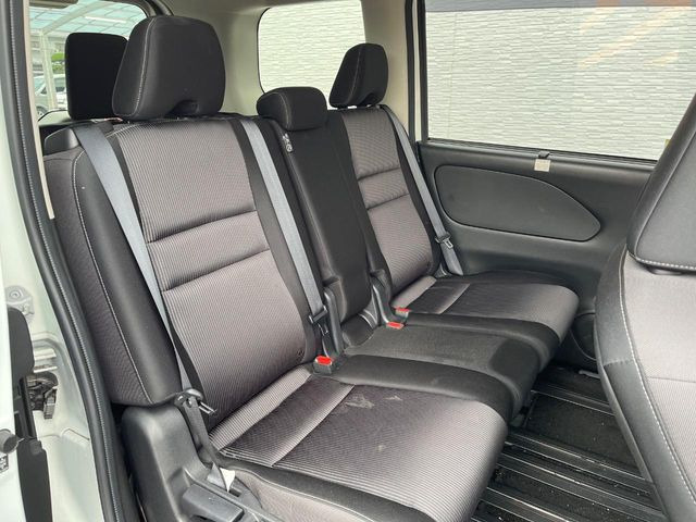 �L�X�Ƃ���2��ڃV�[�g�͋��Z���������A���S�n�����K!�F�B��Ƒ��Ƃ̂��o�����ɂ҂�����ł��B�x�r�[�V�[�g��`���C���h�V�[�g�g�p�������K�ɂ��߂�������������\���ȋ�Ԃ��m�ۂ��Ă��܂��B